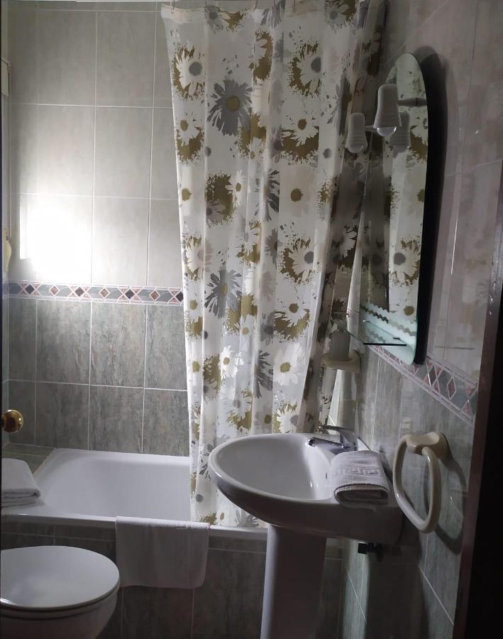 Hostal Andalucia De Arcos Аркос-де-ла-Фронтера Екстер'єр фото