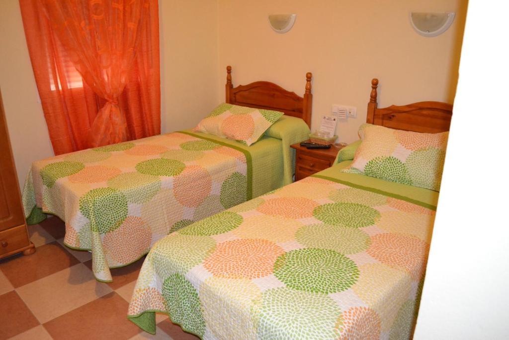 Hostal Andalucia De Arcos Аркос-де-ла-Фронтера Номер фото